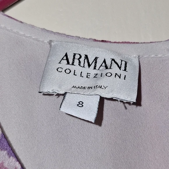 Armani sleeveless top - Picture 3 of 4